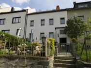 Saniertes 2-Familienhaus mit Gartengrundstück in Südlage und Blick auf die Göltzschtalbrücke! - Mylau Zentrum