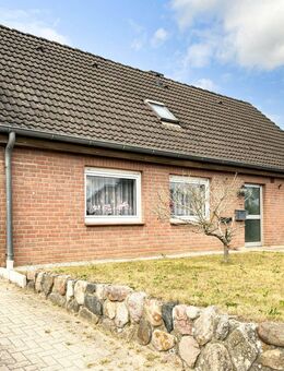 Einfamilienhaus mit Potenzial in zentraler Lage von Malente - Malente