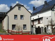 Einfamilienhaus mit zwei Nebengebäuden!! - Pausa-Mühltroff Thierbach