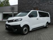 Toyota Proace, 2.0 (Verso) l-D-4D 106kW L2 Combi, Jahr 2022 - Oberhausen