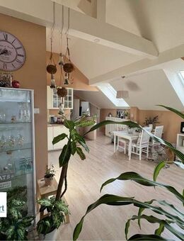 WINCHERINGEN: 3 WOHNUNGEN / 348 M² WFL. / GARAGEN / GARTEN / AUSBAUPOTENZIAL - Wincheringen