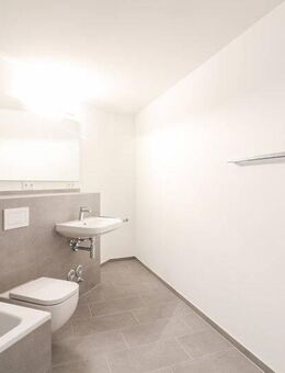 *Inkl. Baustellenrabatt* Lichtdurchflutete Wohlfühloase mit Balkon und moderner Einbauküche in "Erstbezug" - Schwäbisch Gmünd