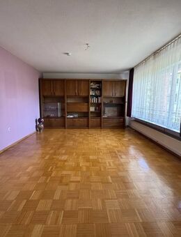 Gestalten Sie Ihr neues Zuhause: Wohnhaus mit Entwicklungspotential in Oberderdingen - Oberderdingen