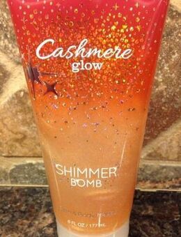 NEU und unbenutzt * Bodylotion * Glitzer Shimmer * Bomb * Cashmere Glow "BATH & BODY WORKS" LtdE * RAR * 177 ml * - Riedlingen
