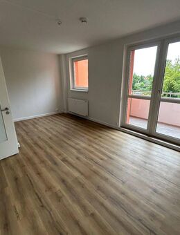 Nicht lange überlegen! 2-Zimmer mit Balkon! - Magdeburg