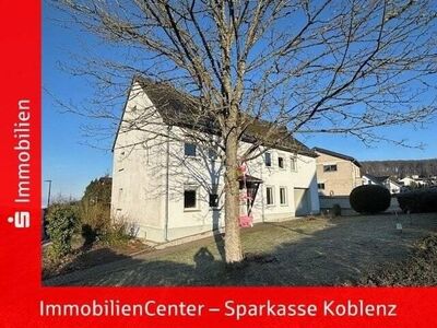 Sehr großes Wohnhaus in ruhiger Lage! Ein Traum für jede Familie