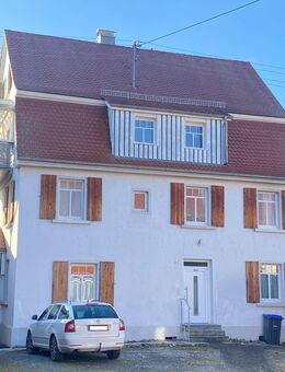 3-Familien-Haus mit Potenzial für Investoren oder Kapitalanleger in 88361 Altshausen - Altshausen