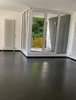 Gepflegte 3 ZKB Nähe Frauenberg mit Balkon - Fulda