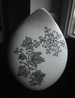 Kaiser Porzellan Vase 1513/2 weiß mit Malerei Handarbeit Blumenvase 16,5 cm Vintage Retro - Flensburg