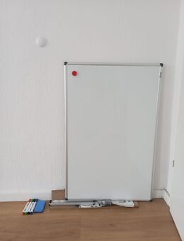 Neue Whiteboard-Tafel - Essen