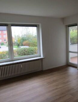 5034-106 schöne 2,5 Zimmerwohnung - Oldenburg (Holstein)