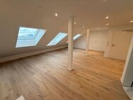 Erstbezug nach Renovierung, 3-Zi-ETW,Gartenanteil ca. 120 m², FBHZ, Parkett, 2 Stellplätze, 91058 Erlangen-Eltersdorf - Erlangen