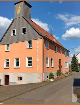 Historisches Gebäude - Perfekt zum Wohnen und Arbeiten geeignet in Steinau-Marbon - Steinau (Straße, Brüder-Grimm-Stadt)