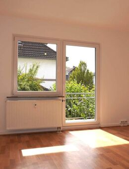 Sonnige & bezugsfreie 3-Zimmer-Erdgeschosswohnung in Burscheid! - Burscheid