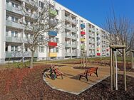 Mit dem Aufzug ins 2. OG - Ihre neue Wohnung ! - Riesa