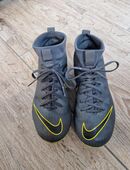 Fussballschuhe gr. 36 2/3, 35, und 33,5 zu verkaufen in 91580