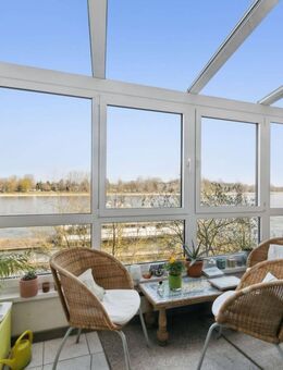 Einmalige Gelegenheit in direkter Rheinlage mit Domblick! Wohnung mit Garten in Köln-Rodenkirchen - Köln