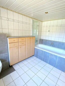 Bezugsfreie 4,5-Zimmer-Wohnung - Waghäusel