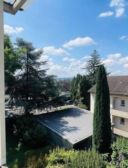 Bezugsfrei: helle 3-Zi-Whg mit Balkon & Tiefgarage in Stuttgart-Sommerrain - Stuttgart