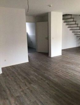 3-Zimmer Maisonetten Wohnung in Kiel-Wik! - Kiel