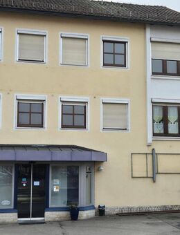 7-Zimmer Wohn- u. Geschäftshaus (ehemalige Metzgerei) - Wallersdorf