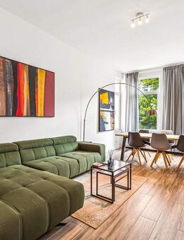 Licht, Luft und Altbauflair - weitläufige 5-Zimmer-Wohnung in Düsseldorf-Friedrichstadt. - Düsseldorf