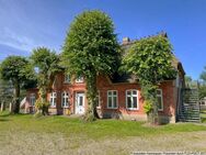 Resthof unter Reet -7,6 ha- Pferdestall- Reithalle, schöne Lage - Havetoft