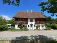 Wohnung im Obergeschoss mit Dachgeschoss und weiterem Ausbaupotenzial im Glasmacherhaus von Schmidsfelden - Leutkirch (Allgäu)