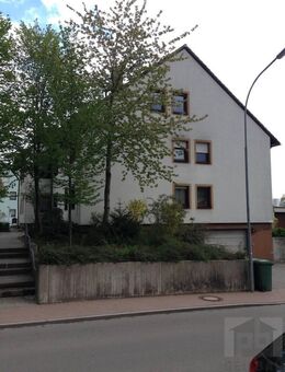 Kapitalanleger aufgepasst! Solide 2-Zimmer-Wohnung in Neuendettelsau - Neuendettelsau