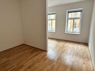 GEMÜTLICHE WOHNUNG MIT PARKETT, TERRASSE, FUßBODENHEIZUNG, EBK SOWIE MODERNEM DUSCHBAD - Chemnitz