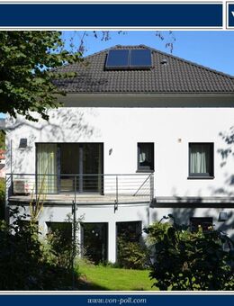 Modernes und großzügiges Einfamilienhaus in toller, zentraler Lage - Kronberg (Taunus)