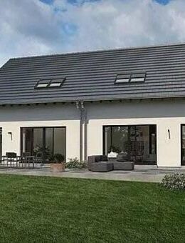 2-Familienhaus mit vielen Zimmern ! Je Haushälfte mit halben Grundstück 315.000,-EUR ! - Storkow (Mark) Zentrum
