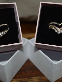 Das perfekte Geschenk zu Weihnachten:2 Paar (4 Stück) Pandora Damenringe TOP  Gr.19,1(60) günstig abzugeben - Wetter (Ruhr)