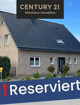 +KÄUFER GEFUNDEN+ Modernes Einfamilienhaus mit durchdachtem Grundriss, Carport & Gartenidylle - Schüttorf