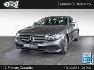 Mercedes-Benz E 220 d 4Matic T 9G-Tronic * LED * AHK * - Bad Nauheim