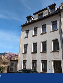 Wohnhaus mit Ausbaupotenzial in familienfreundlicher Lage - Münchenbernsdorf