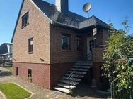 Ein Grundstück mit zwei darauf befindlichen modernen Einfamilienhäusern in Prohn bei Stralsund zu verkaufen. - Prohn