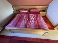 Schlafzimmer in Eiche komplett - Bünde