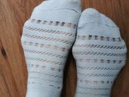 Schmutzige getragene Socken weiß - Hamburg