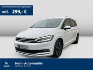 VW Touran, 1.5 TSI Highline, Jahr 2021 - Göppingen