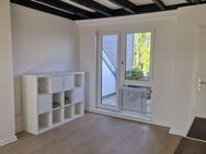 Wohnung in Arbeit ! Single- / Pärchennest in 1a City Lage Nähe Minto ! Balkon !! - Mönchengladbach