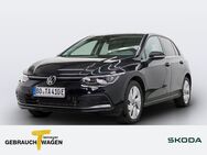 VW Golf, eHybrid STYLE LM18 IQ LIGHT PRO, Jahr 2021 - Bochum