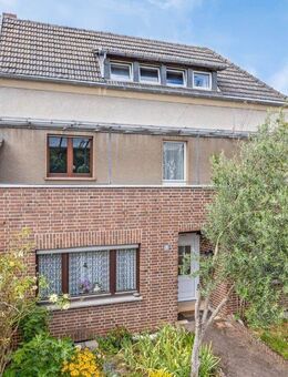 Zweifamilienhaus teilweise modernisiert mit Garagenhof zum Wohnen u. Arbeiten Mehrgenerationen 226m² - Bornheim (Nordrhein-Westfalen)