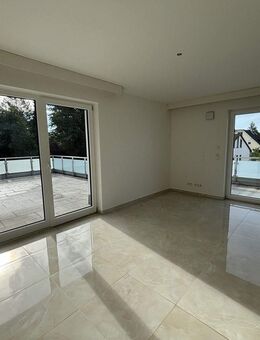 Penthouse-Highlight mit riesiger Dachterrasse und Blick ins Grüne in ruhiger Lage - MUC Großhadern - München
