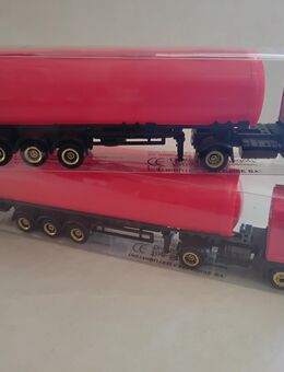 2 x Modell Auto Renault LKW Tanklaster rot 1:87 , Neuware - Moritzburg