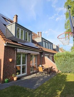 Reihenendhaus mit Garten & Stellplatz - Hamburg