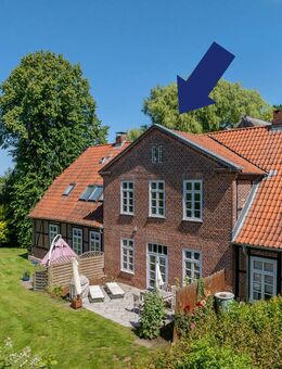 Charmante Maisonettewohnung in historischem Herrenhaus - Wohnen mit Charakter und Komfort - Manhagen