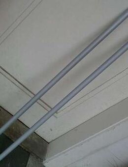 IKEA-Stolmen-Kleiderstangen in silber oder weiß, 110er - Ausführung (z. Zt. noch 3 Stangen vorhanden) - Simbach (Inn) Zentrum