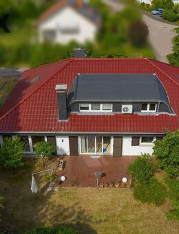 Großzügiges Einfamilienhaus im Bungalowstil mit Sauna & Weinkeller in Toplage von Saarburg - Saarburg