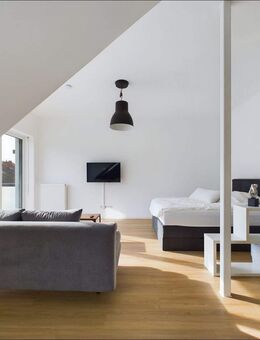Möbliertes Dachgeschossstudio in zentraler Lage in Aschaffenburg - Aschaffenburg